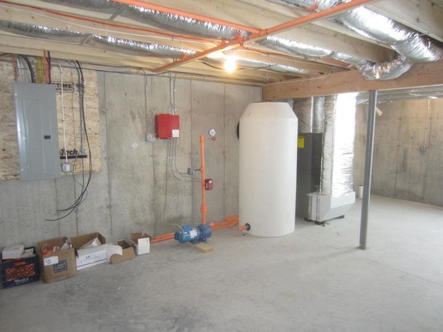 6 Wellington Court, Ossipee, NH 03864