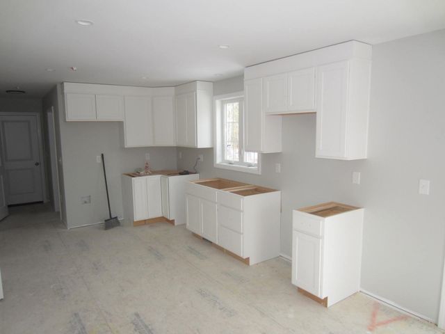 6 Wellington Court, Ossipee, NH 03864