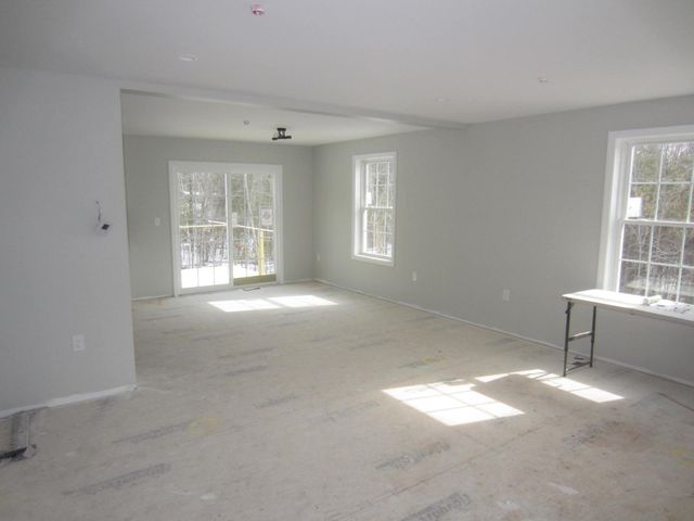 6 Wellington Court, Ossipee, NH 03864