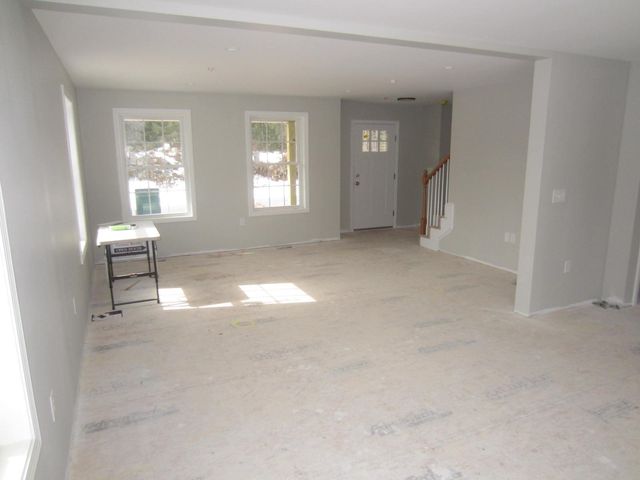 6 Wellington Court, Ossipee, NH 03864