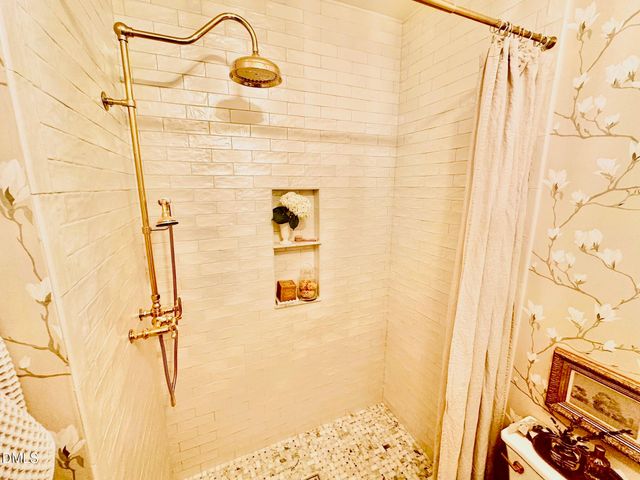 5428 Lake Edge Drive, Holly Springs, NC 27540