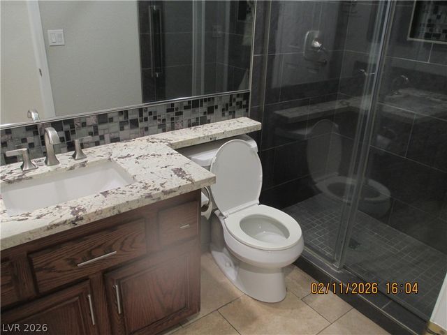 9152 Imperial Castle Court, Las Vegas, NV 89147