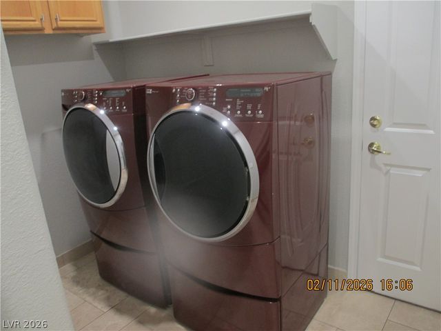 9152 Imperial Castle Court, Las Vegas, NV 89147