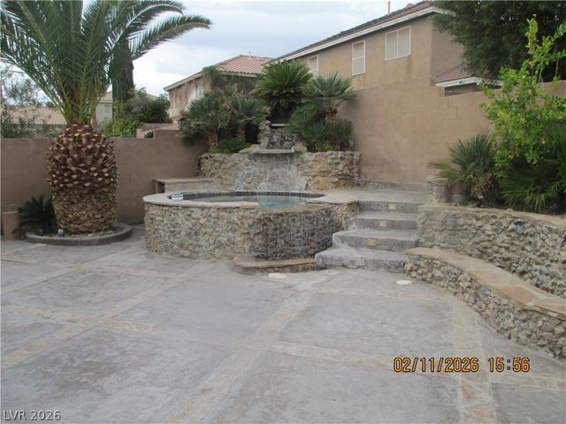 9152 Imperial Castle Court, Las Vegas, NV 89147