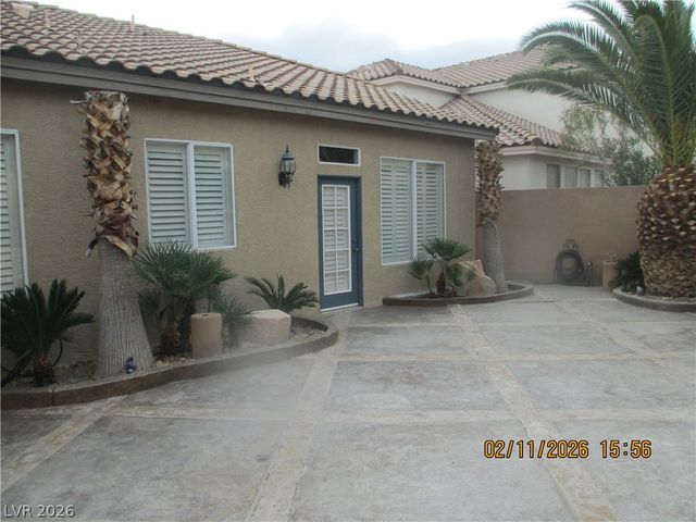 9152 Imperial Castle Court, Las Vegas, NV 89147