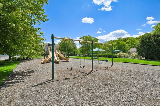 4851 Woodland Avenue, Shakopee, MN 55379