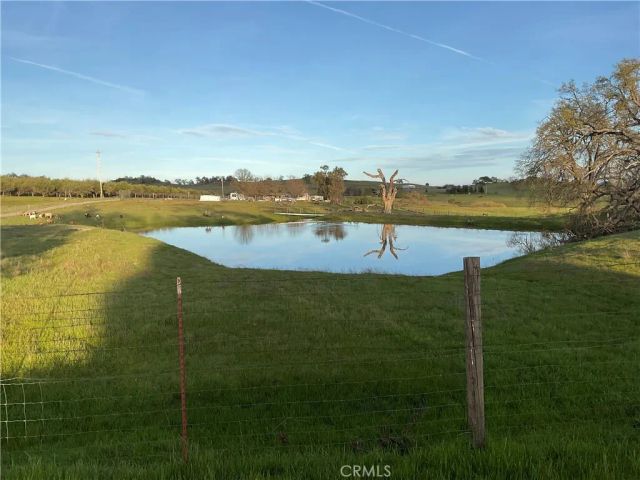 76671 Hesperia, Bradley, CA 93426