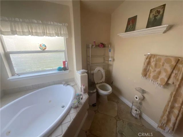 76671 Hesperia, Bradley, CA 93426