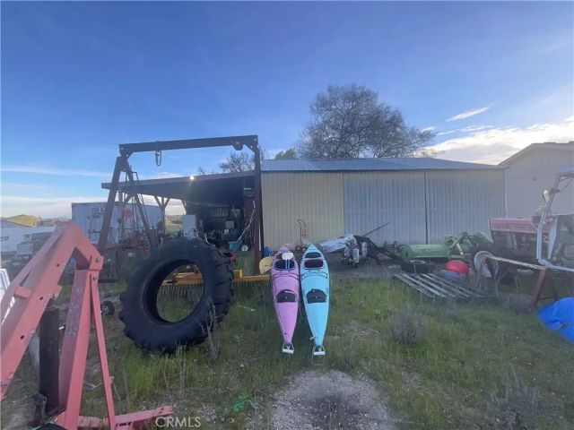 76671 Hesperia, Bradley, CA 93426