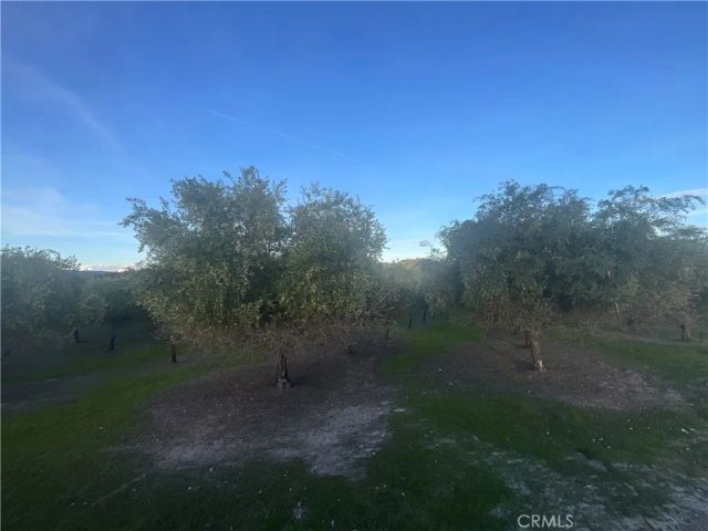 76671 Hesperia, Bradley, CA 93426