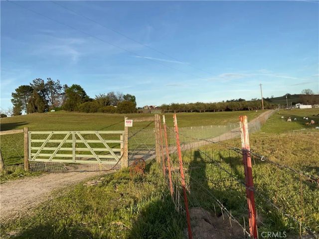 76671 Hesperia, Bradley, CA 93426