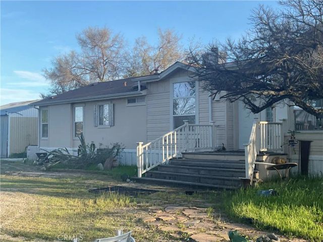 76671 Hesperia, Bradley, CA 93426