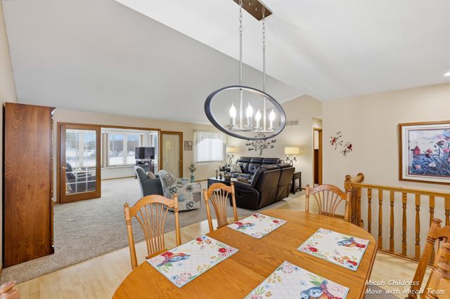 10299 Castletown, Zeeland, MI 49464