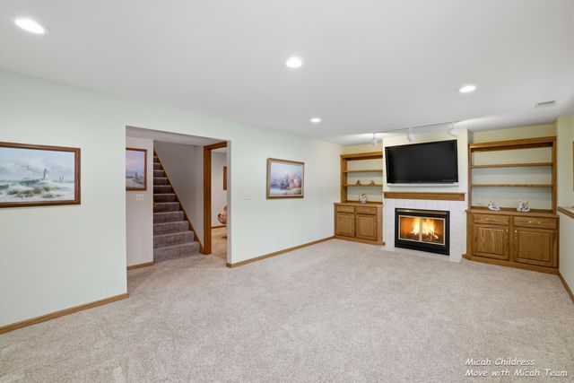 10299 Castletown, Zeeland, MI 49464