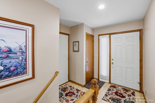 10299 Castletown, Zeeland, MI 49464