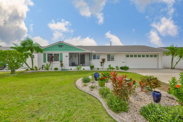 1520 DANBURY DRIVE, Sun City Center, FL 33573