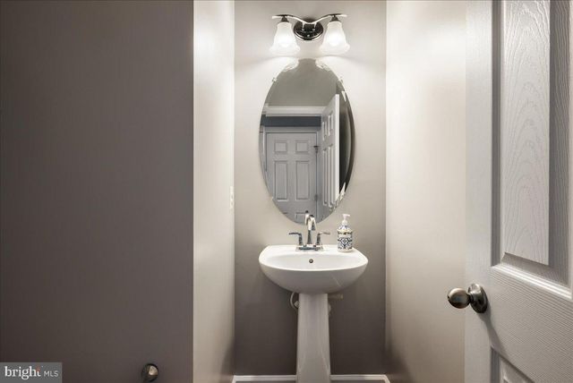 1781 MOULTRIE TER NE, Leesburg, VA 20176