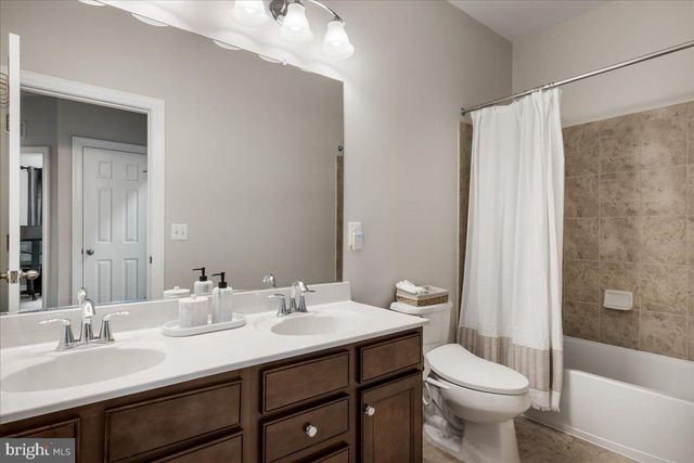 1781 MOULTRIE TER NE, Leesburg, VA 20176