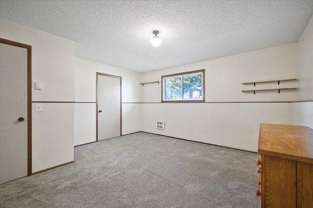 509 S Cavalier Ct, Greenacres, WA 99016