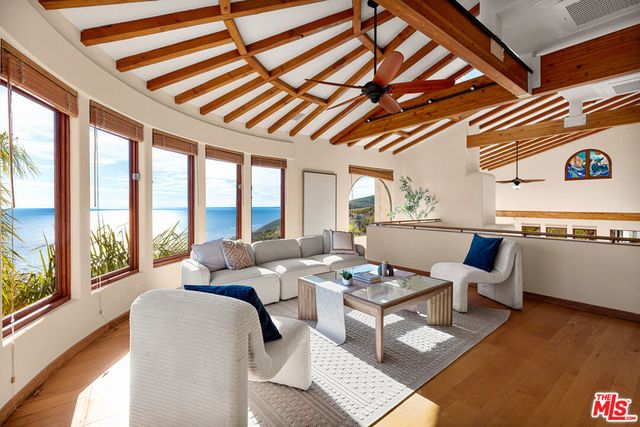 4240 Avenida De La Encinal, Malibu, CA 90265
