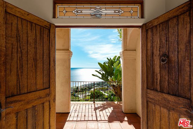 4240 Avenida De La Encinal, Malibu, CA 90265