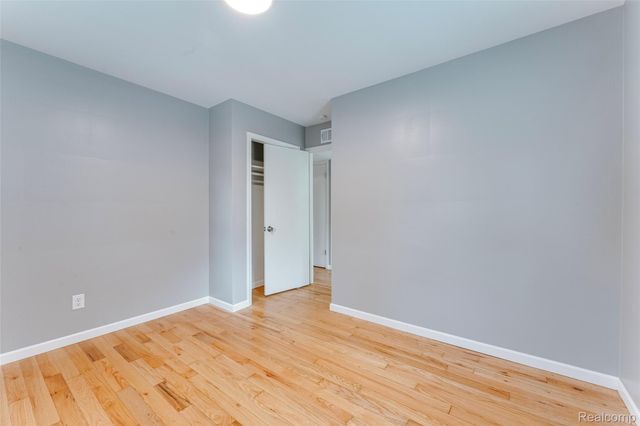 31979 Kathryn Street, Garden City, MI 48135