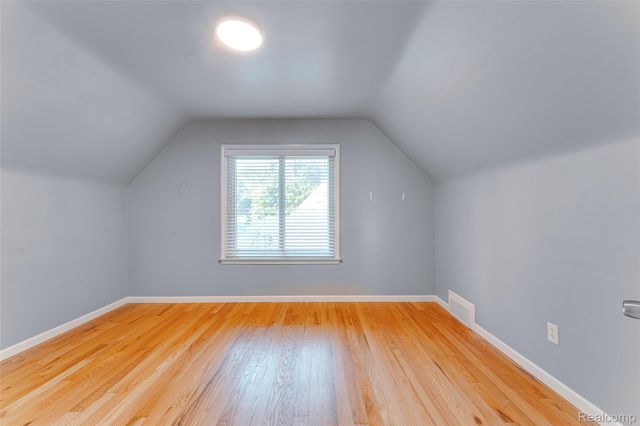31979 Kathryn Street, Garden City, MI 48135