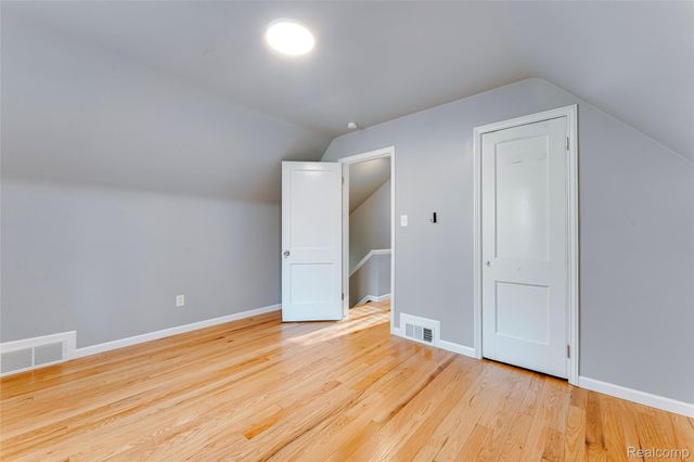 31979 Kathryn Street, Garden City, MI 48135