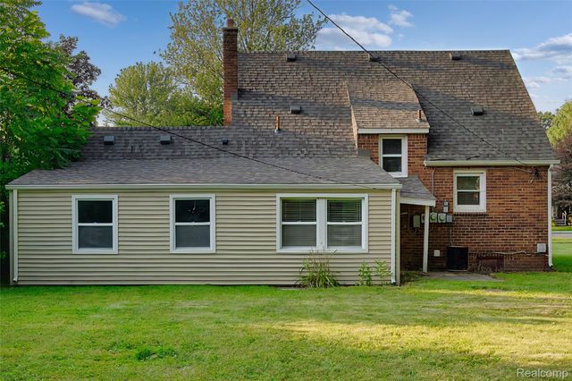 31979 Kathryn Street, Garden City, MI 48135