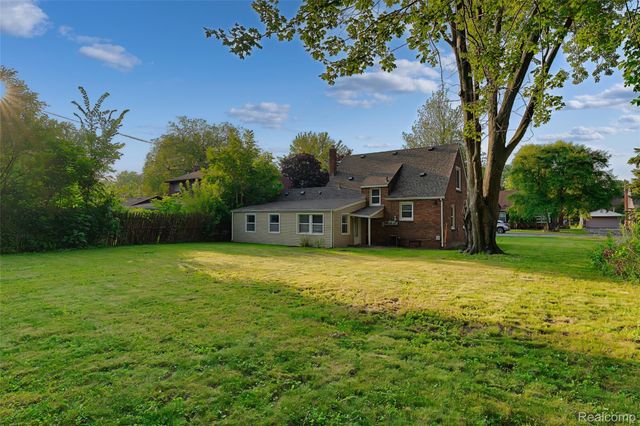 31979 Kathryn Street, Garden City, MI 48135