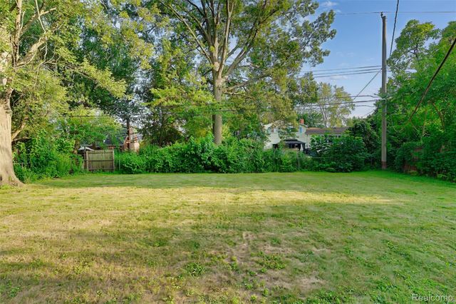 31979 Kathryn Street, Garden City, MI 48135