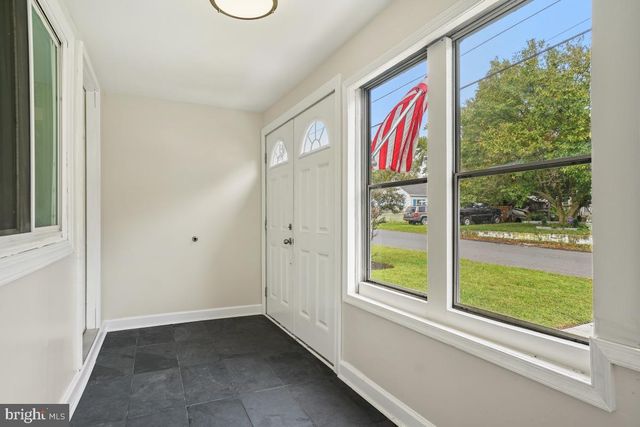 32 1ST AVE, Glen Burnie, MD 21060