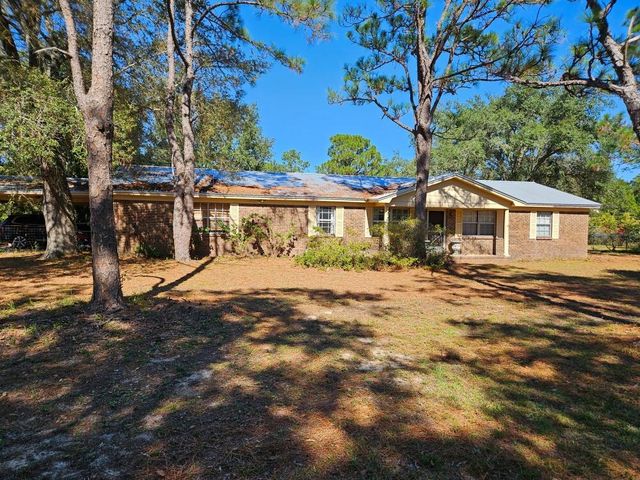 4017 Bear Creek Road, Crestview, FL 32539