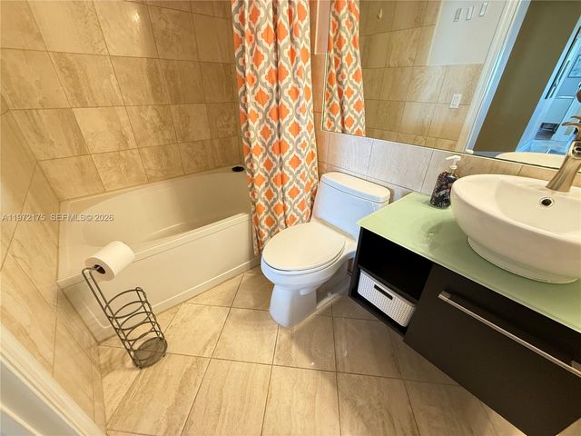 17145 N Bay Rd 4613, Sunny Isles Beach, FL 33160