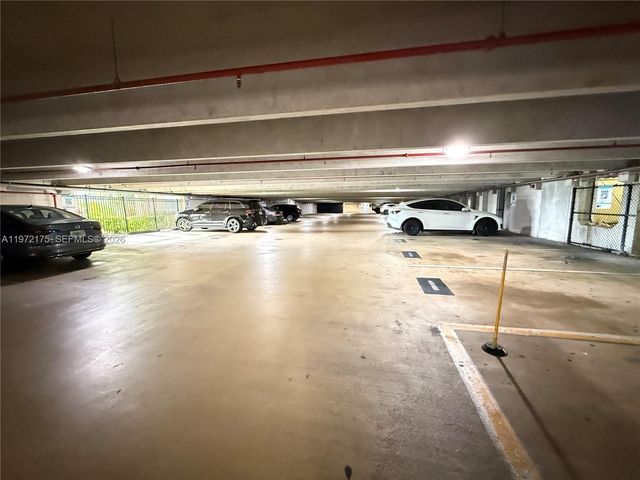 17145 N Bay Rd 4613, Sunny Isles Beach, FL 33160