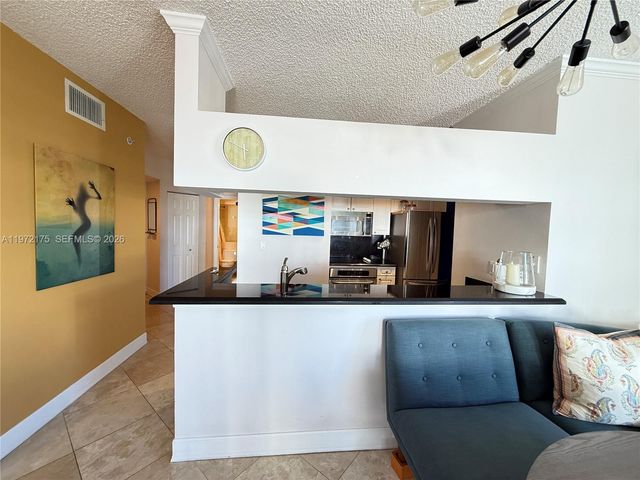 17145 N Bay Rd 4613, Sunny Isles Beach, FL 33160