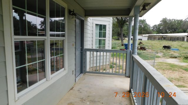 55 S 3rd, Somerset, TX 78069