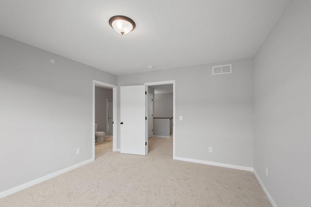 10316 Birchwood Circle, Victoria, MN 55318