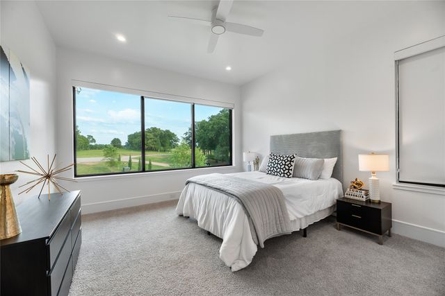 1124 Paradise Cove, Streetman, TX 75859