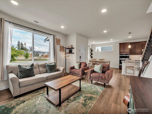 5044 87th Avenue NE, Marysville, WA 98270