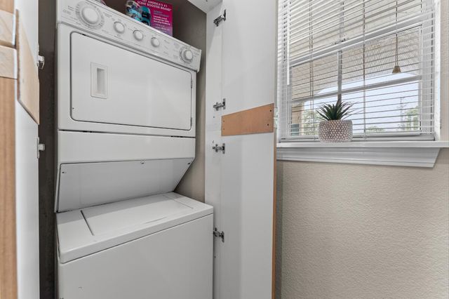 500 Spring Creek Road 8, Branson, MO 65616