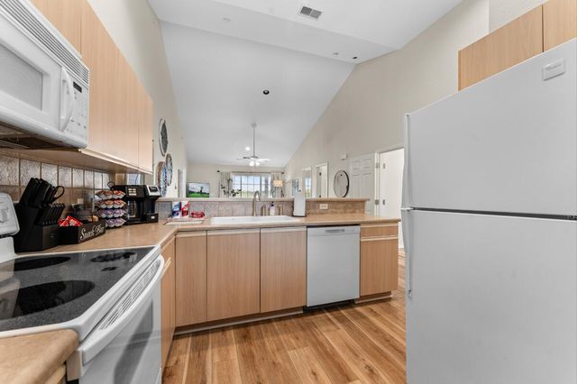 500 Spring Creek Road 8, Branson, MO 65616