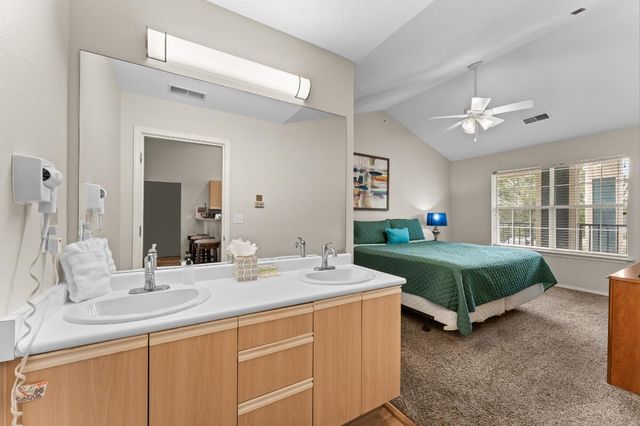 500 Spring Creek Road 8, Branson, MO 65616