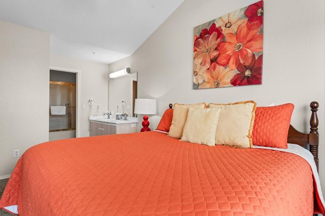 500 Spring Creek Road 8, Branson, MO 65616