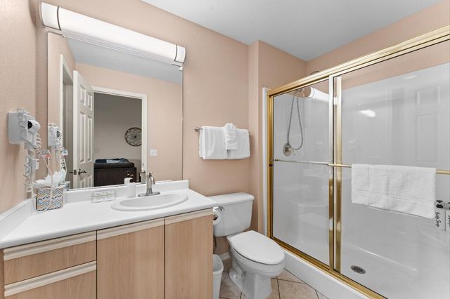 500 Spring Creek Road 8, Branson, MO 65616