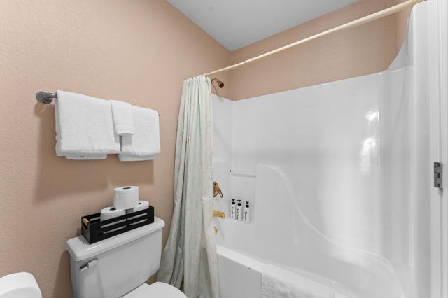 500 Spring Creek Road 8, Branson, MO 65616