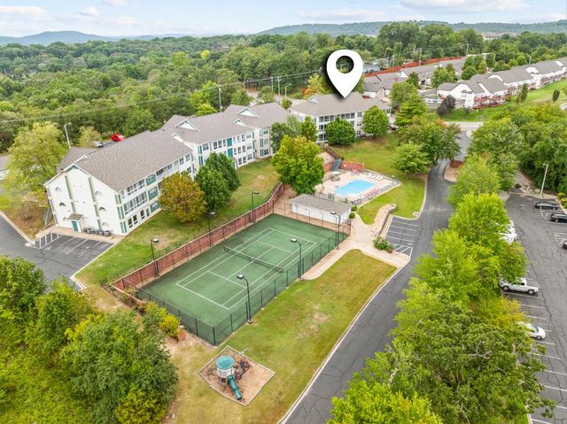 500 Spring Creek Road 8, Branson, MO 65616