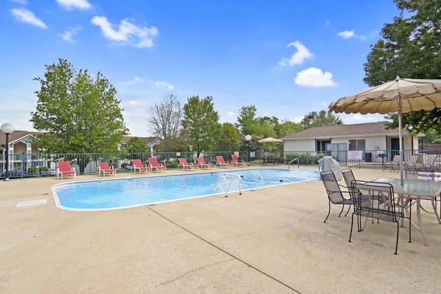 500 Spring Creek Road 8, Branson, MO 65616