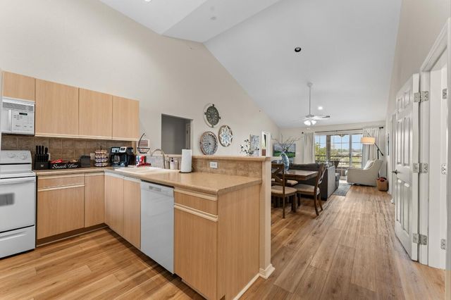 500 Spring Creek Road 8, Branson, MO 65616