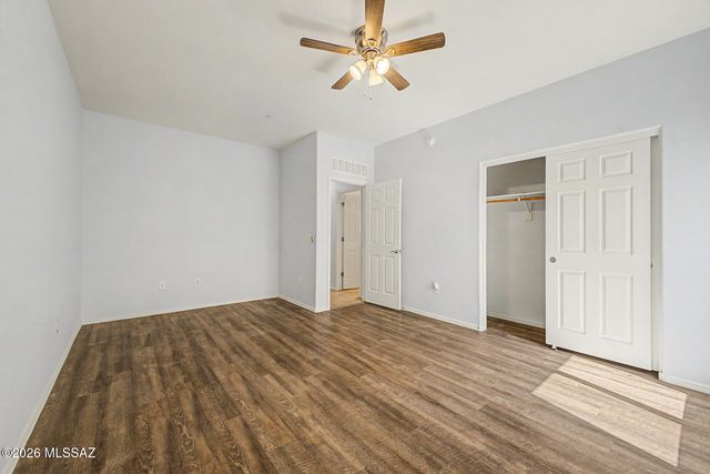 9855 N Crook Lane, Tucson, AZ 85742